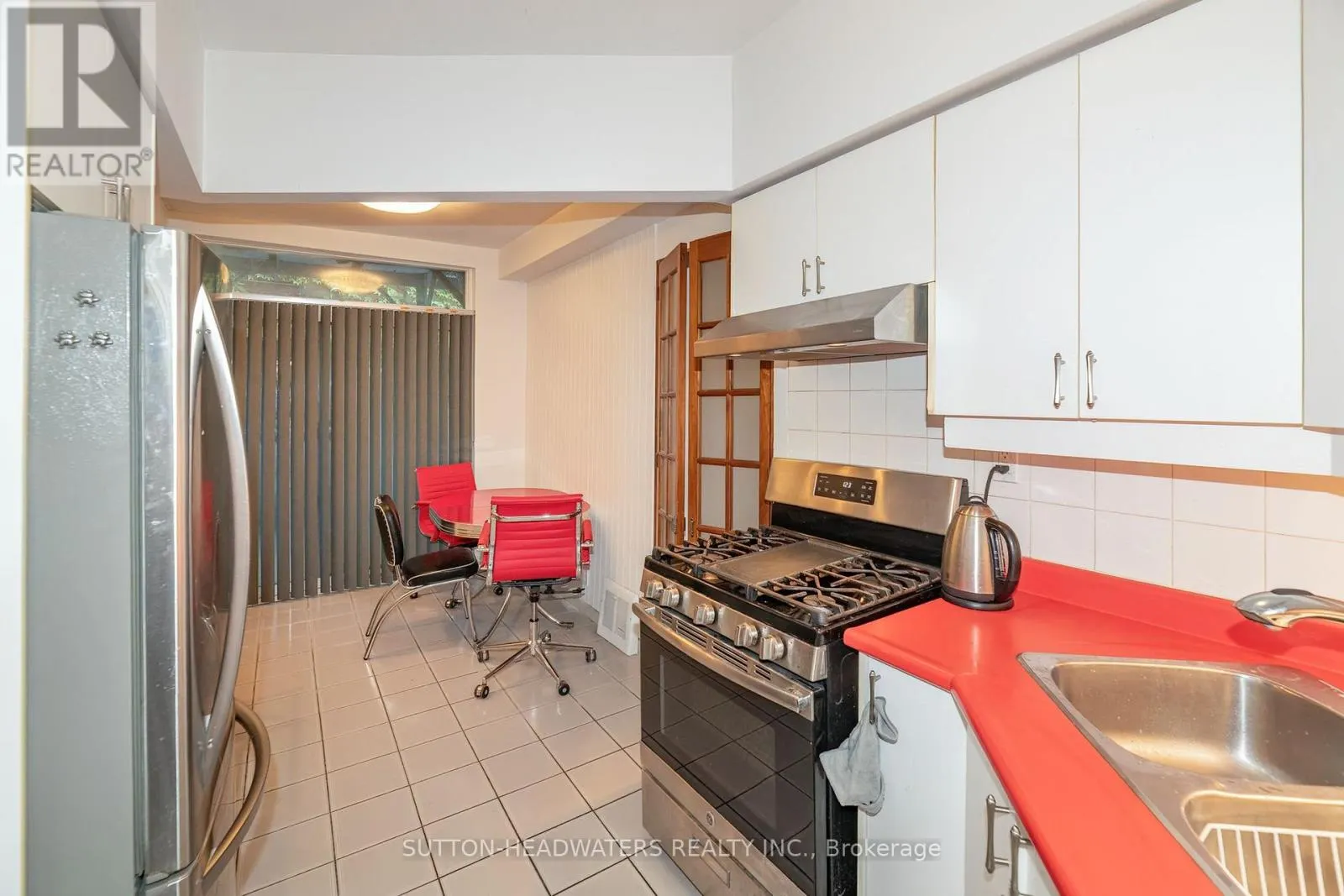 106 BARTON AVENUE
