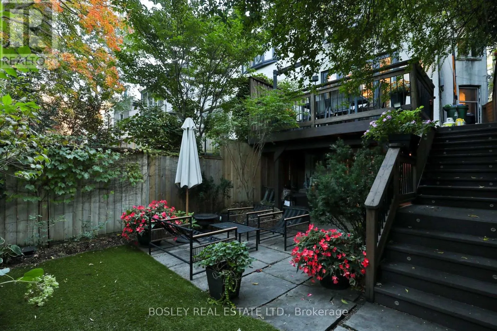 128 COLLIER STREET