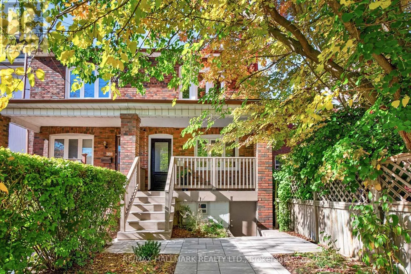 384A MONTROSE AVENUE