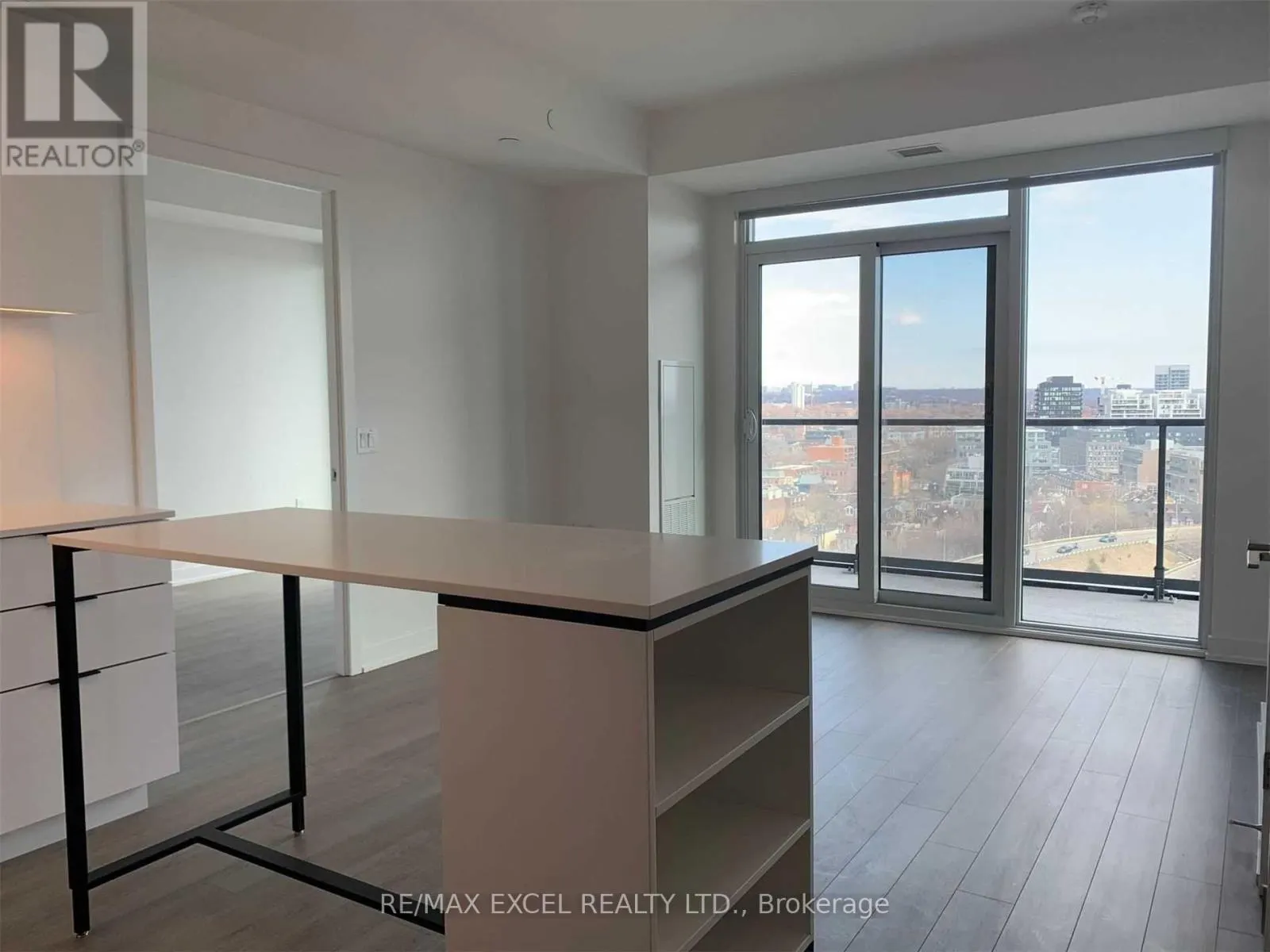1405 - 50 POWER STREET