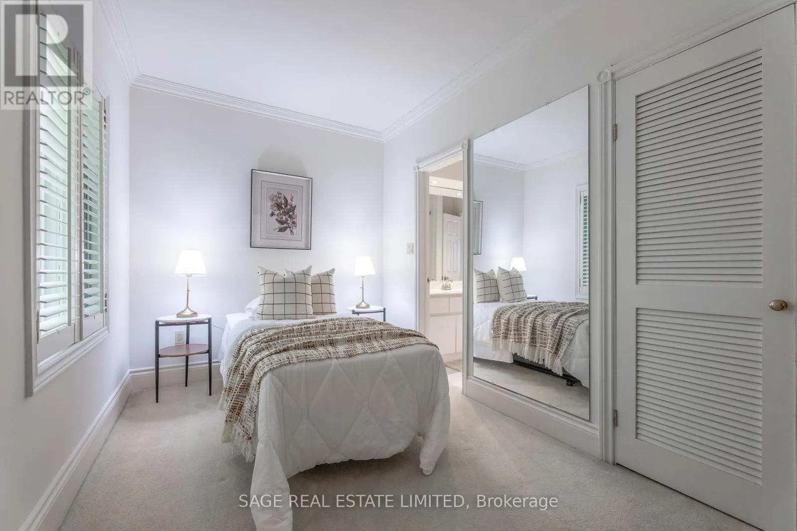43 ORIOLE ROAD