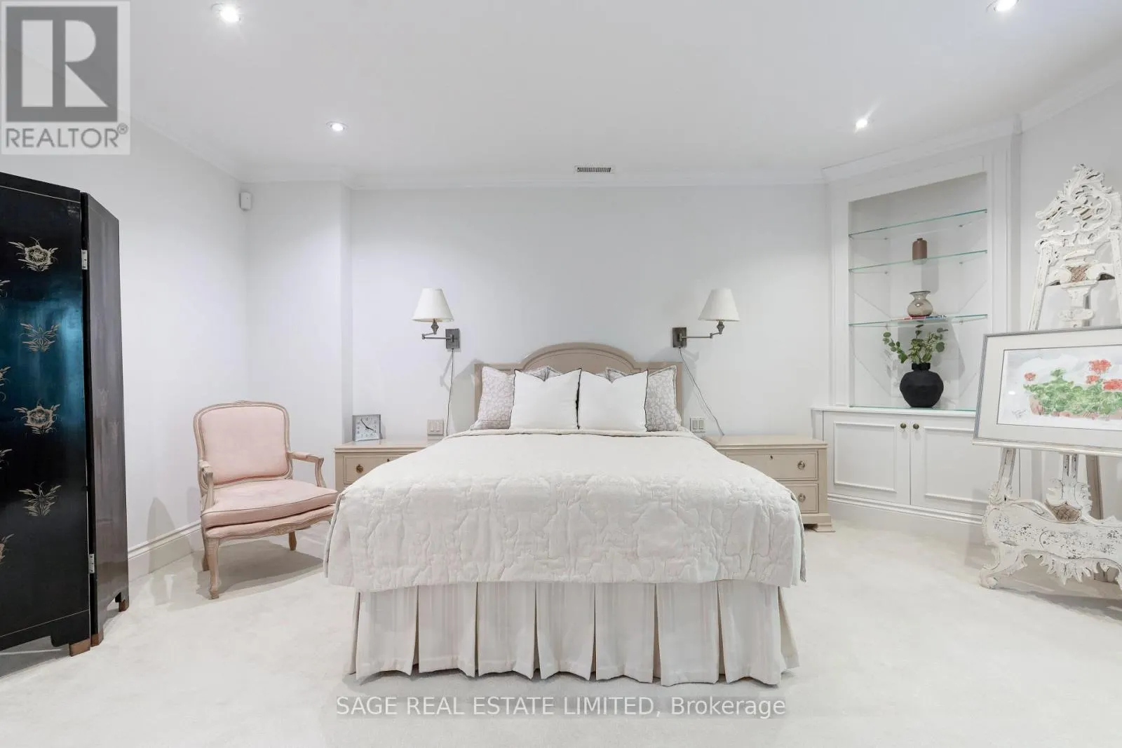 43 ORIOLE ROAD