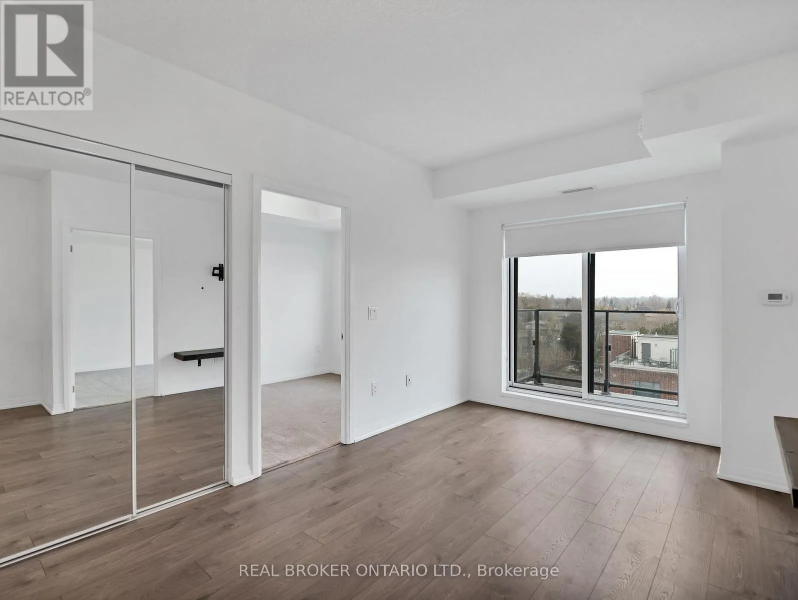 706 - 741 SHEPPARD AVENUE W