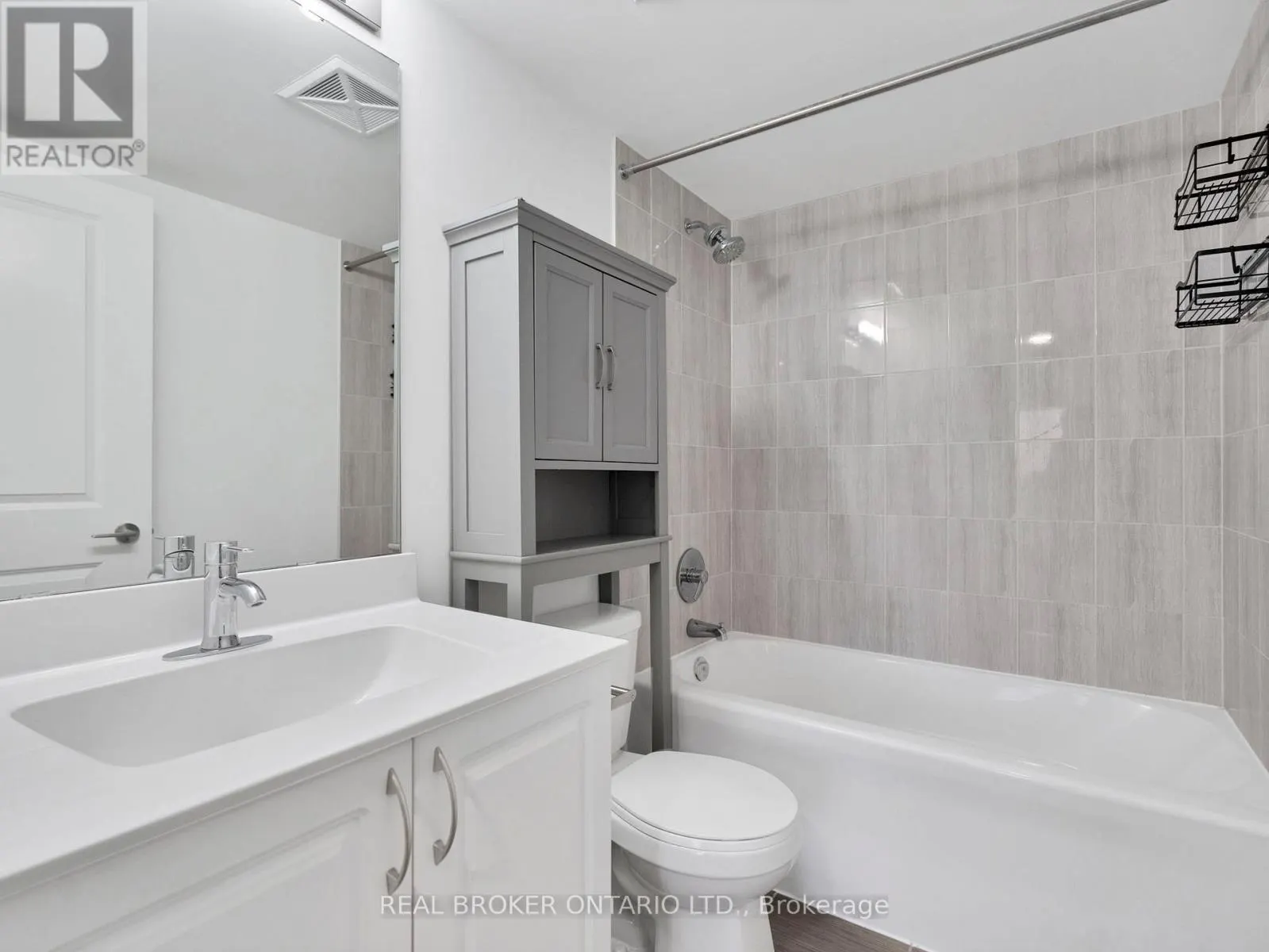 706 - 741 SHEPPARD AVENUE W