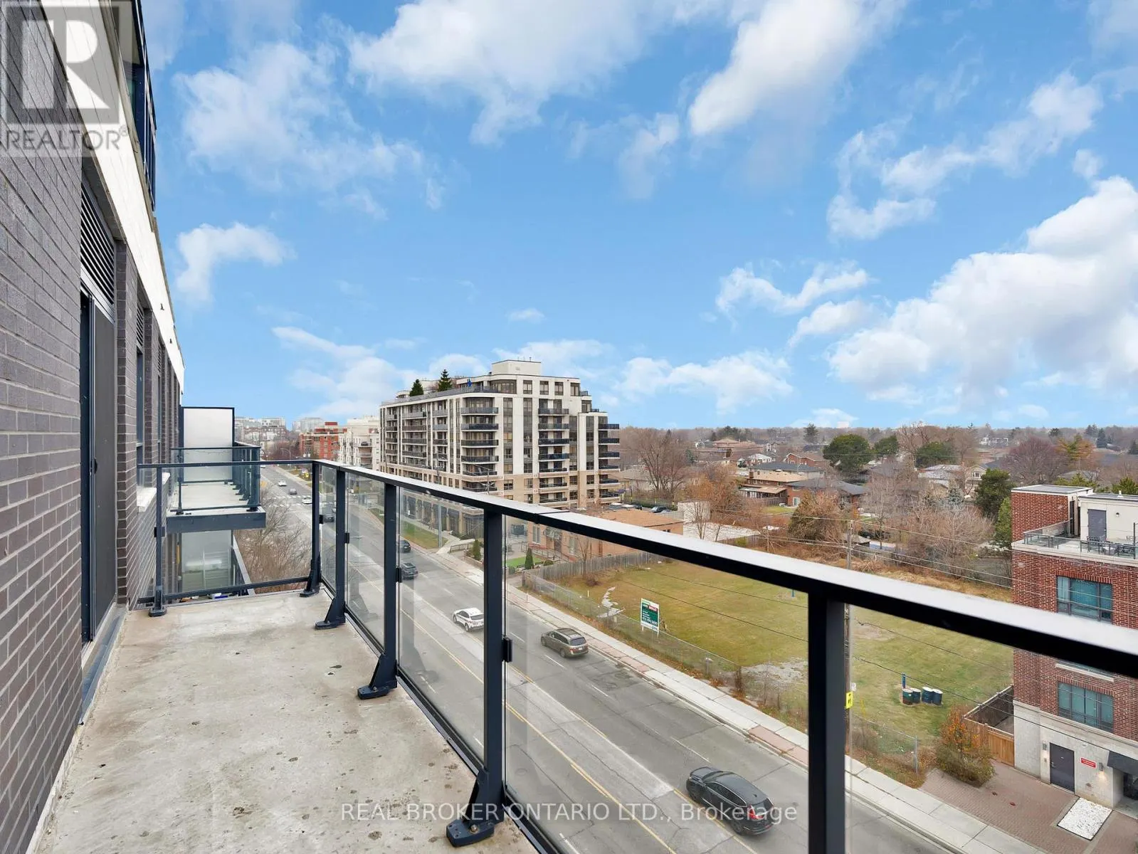 706 - 741 SHEPPARD AVENUE W