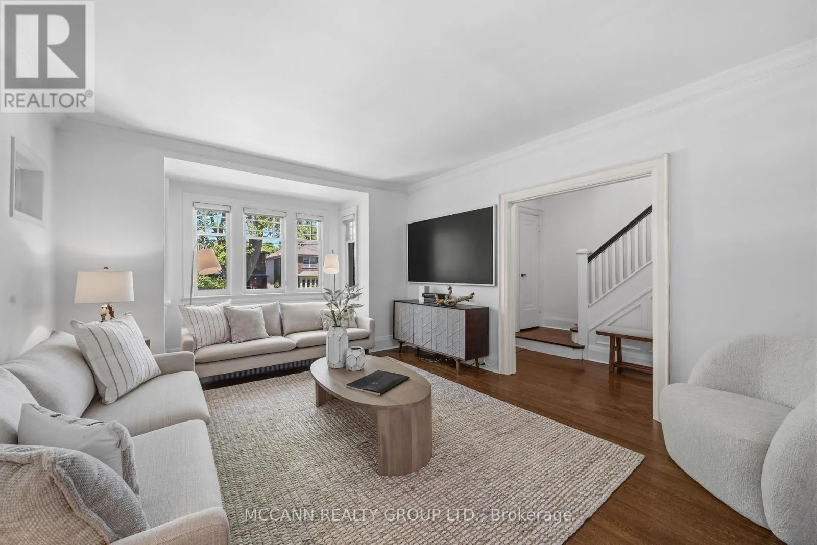 111 CHUDLEIGH AVENUE