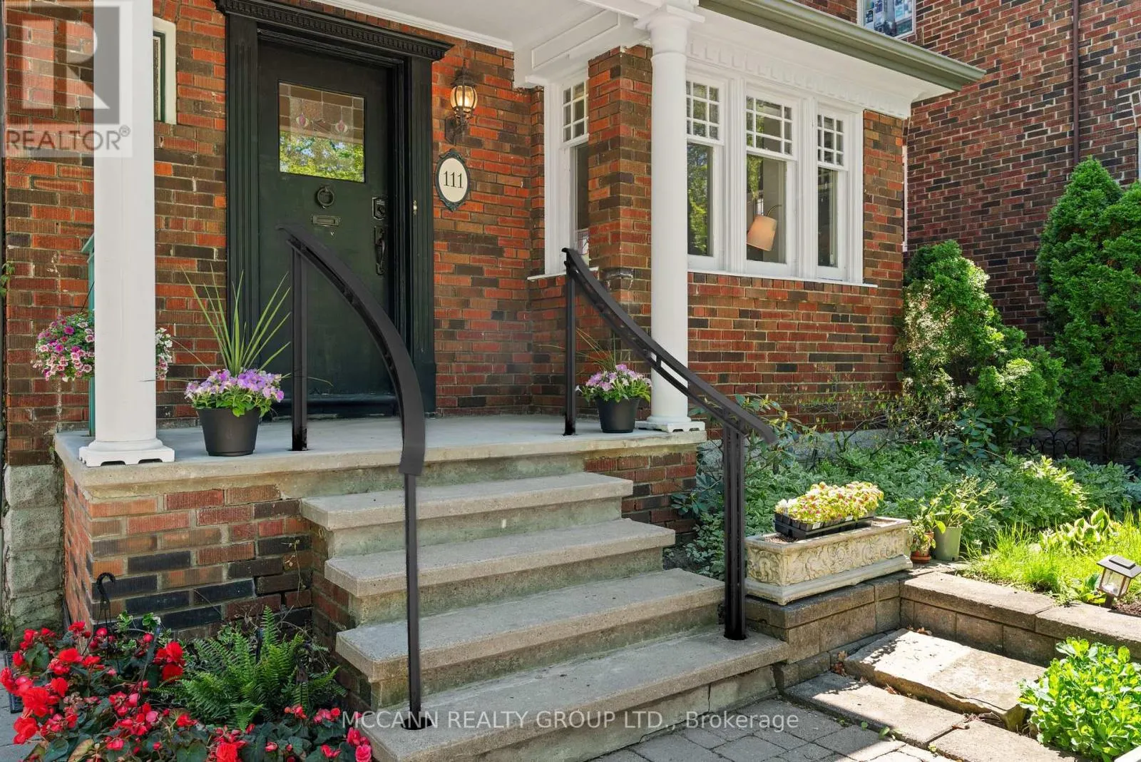 111 CHUDLEIGH AVENUE