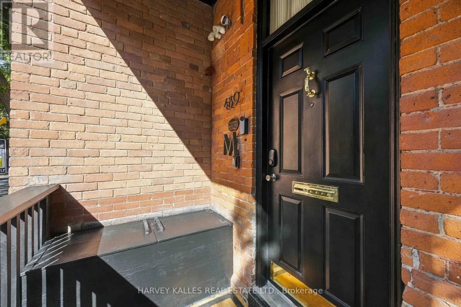 489 ONTARIO STREET