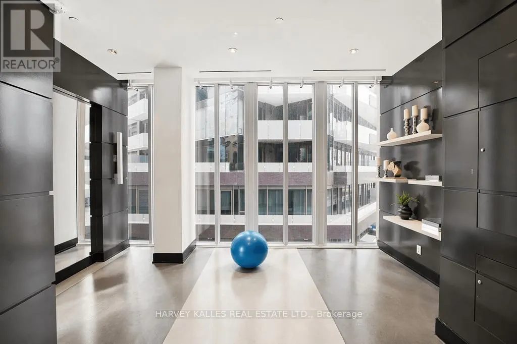 2603 - 32 DAVENPORT ROAD