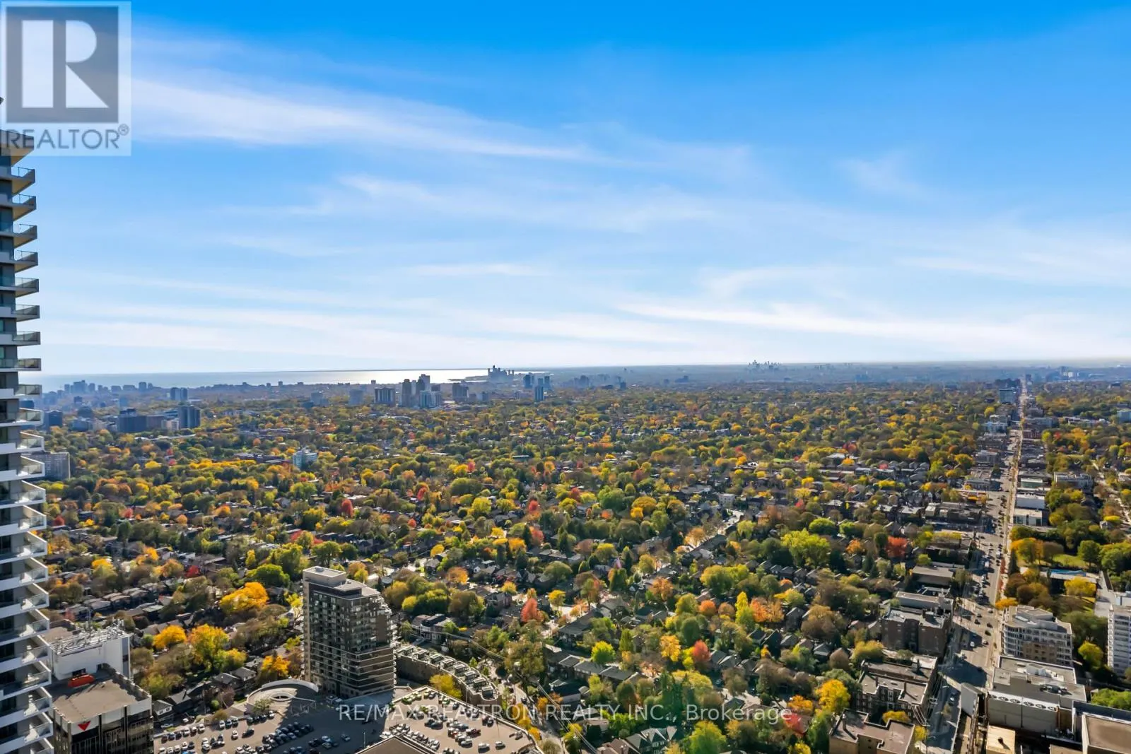 4711 - 8 EGLINTON AVENUE E