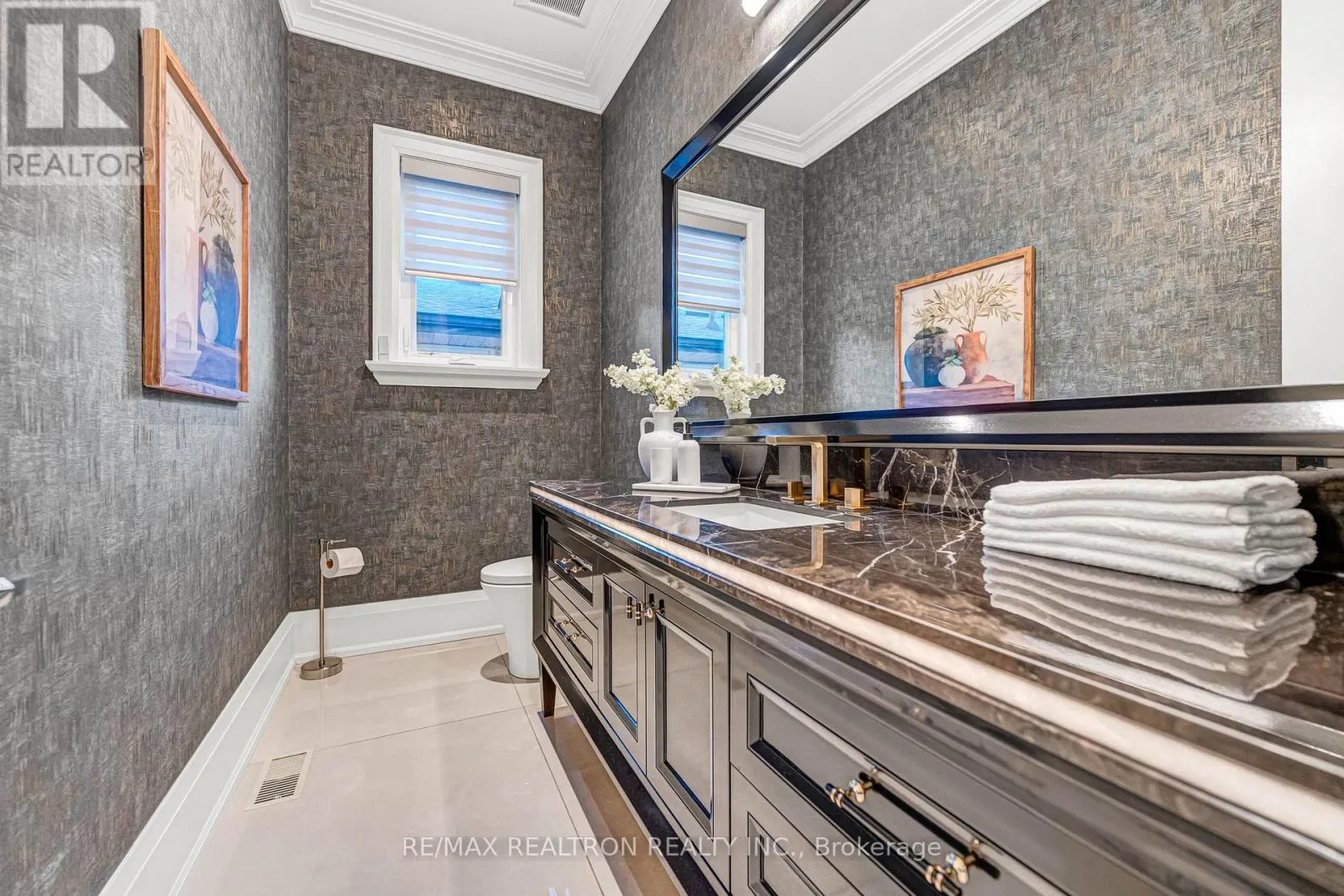 319 BETTY ANN DRIVE