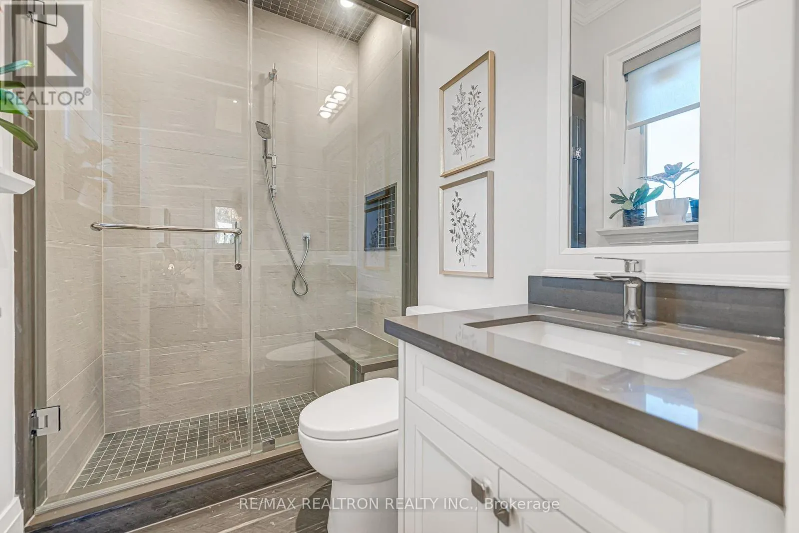 319 BETTY ANN DRIVE