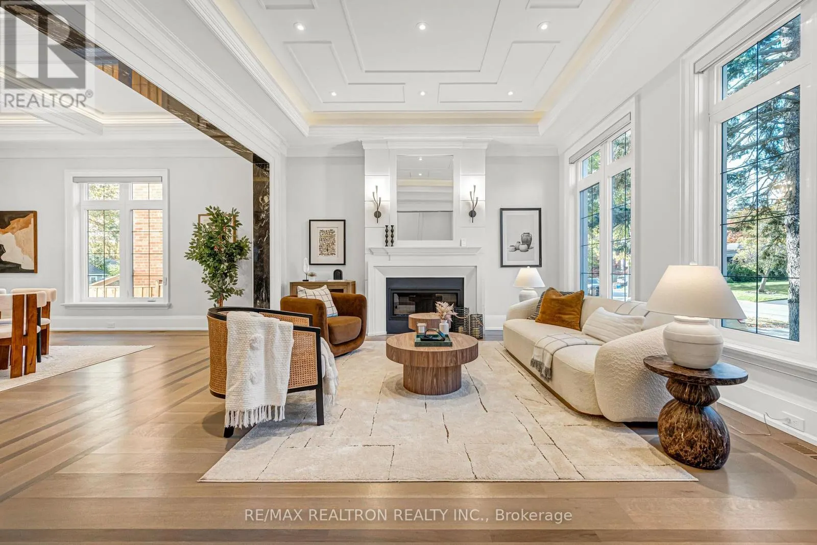 319 BETTY ANN DRIVE