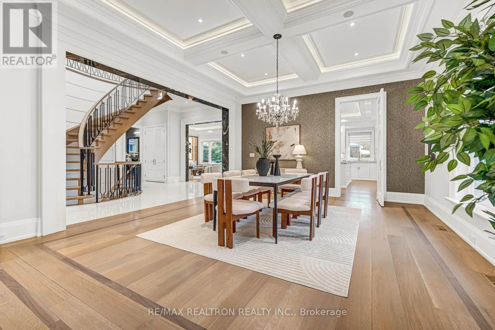 319 BETTY ANN DRIVE
