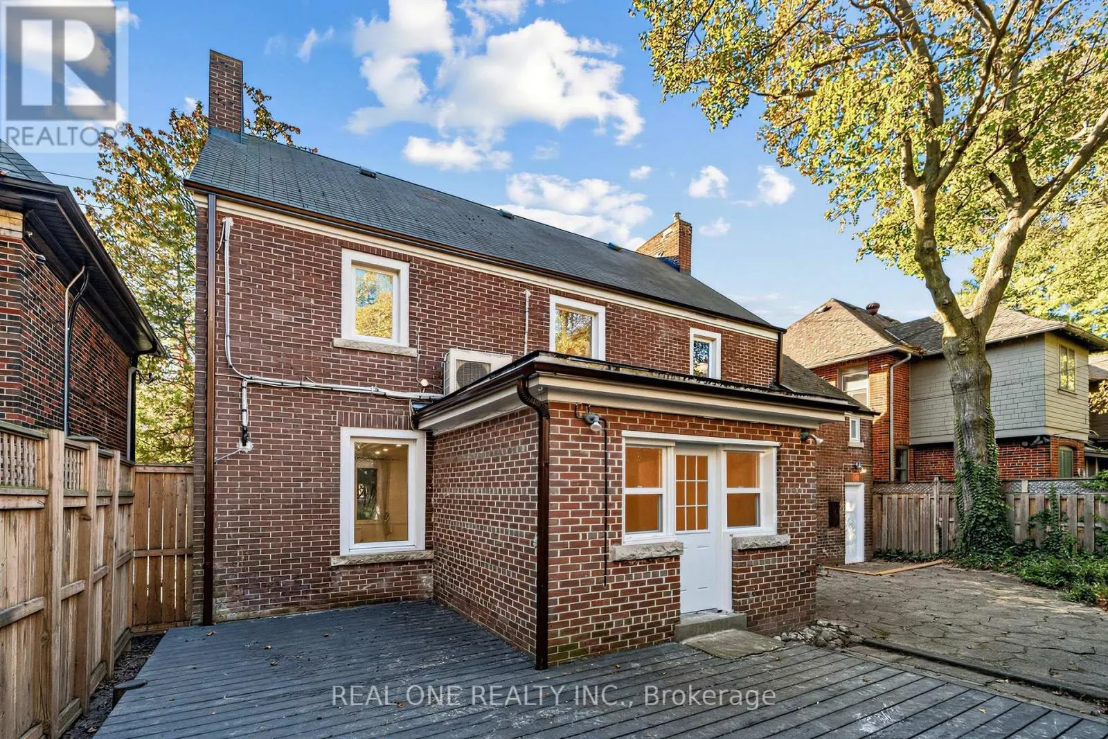 603 SPADINA ROAD