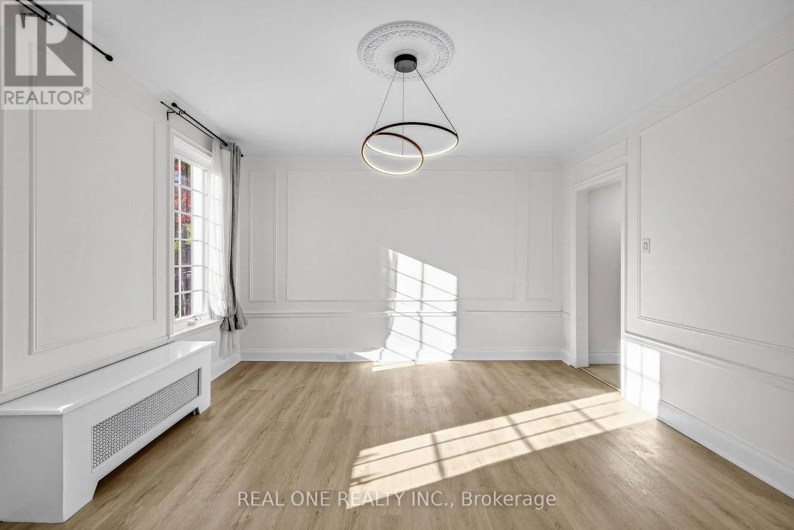 603 SPADINA ROAD