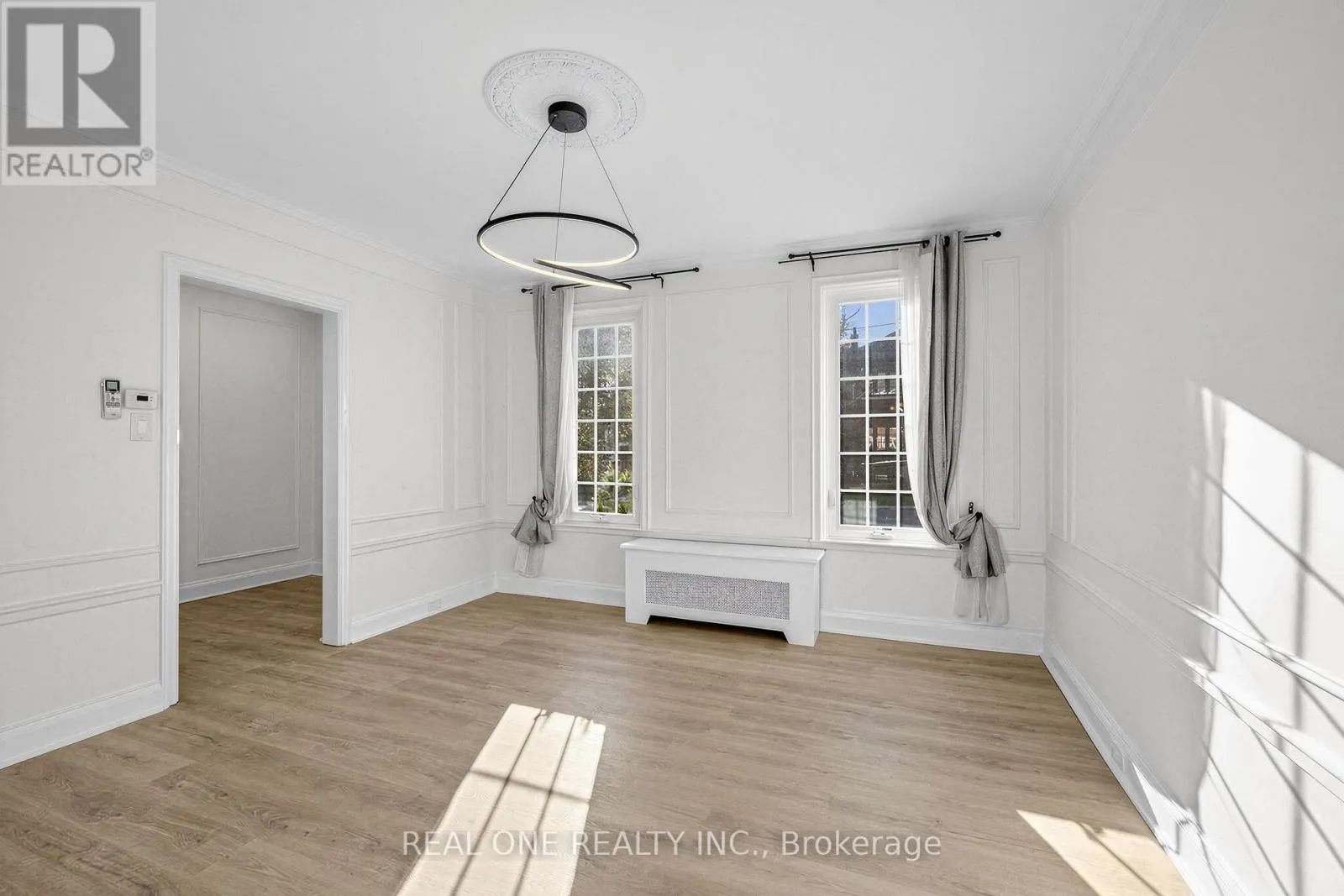 603 SPADINA ROAD