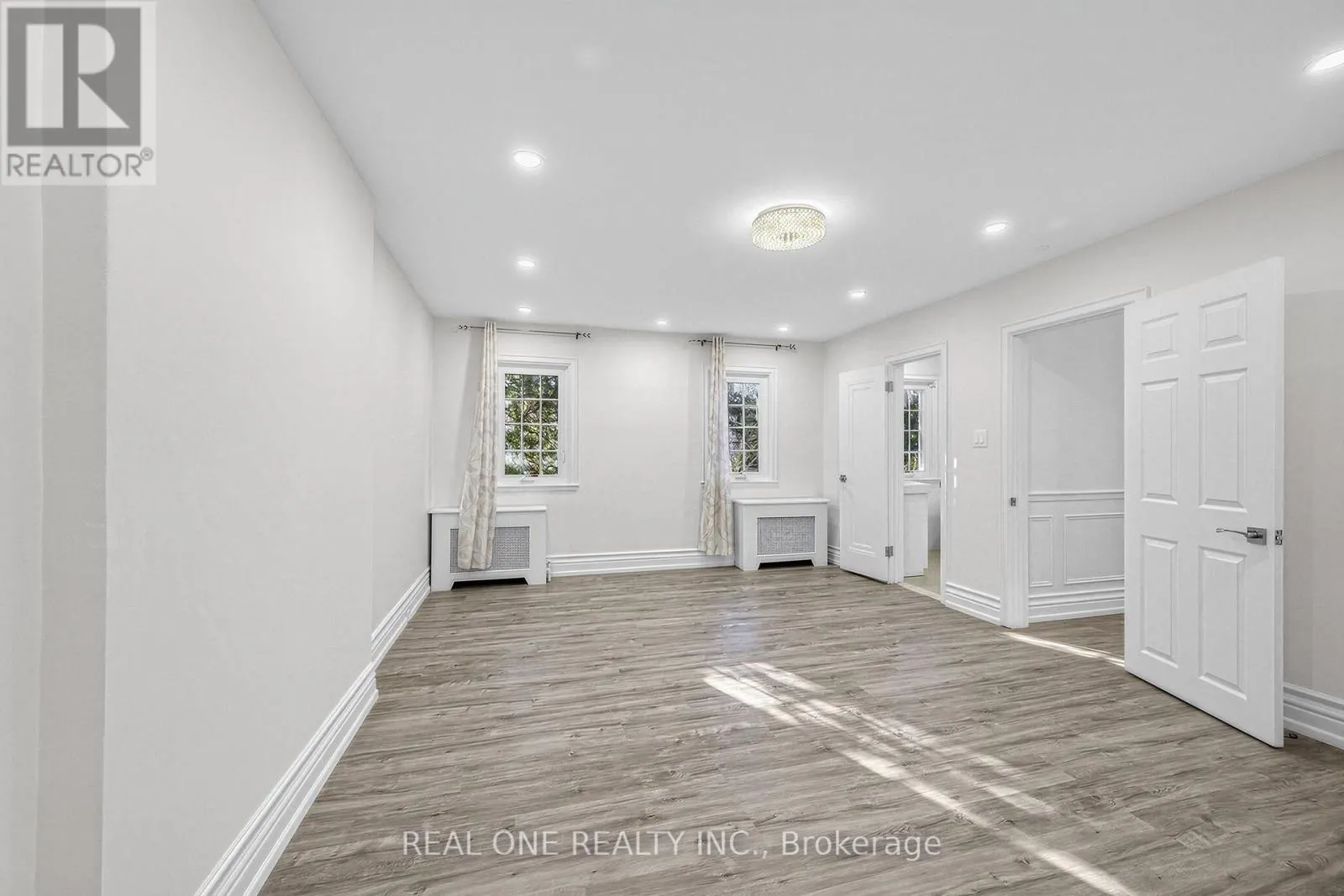 603 SPADINA ROAD