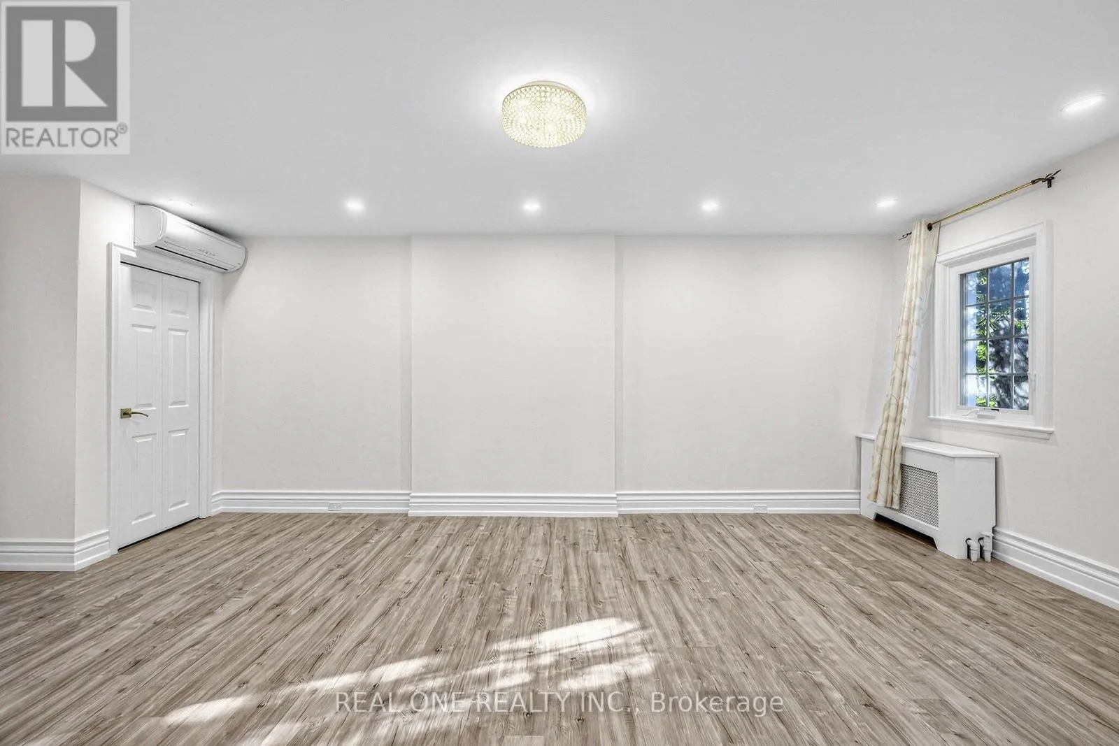 603 SPADINA ROAD