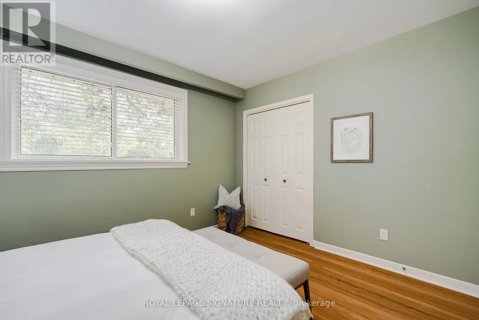 11 BELLBURY CRESCENT