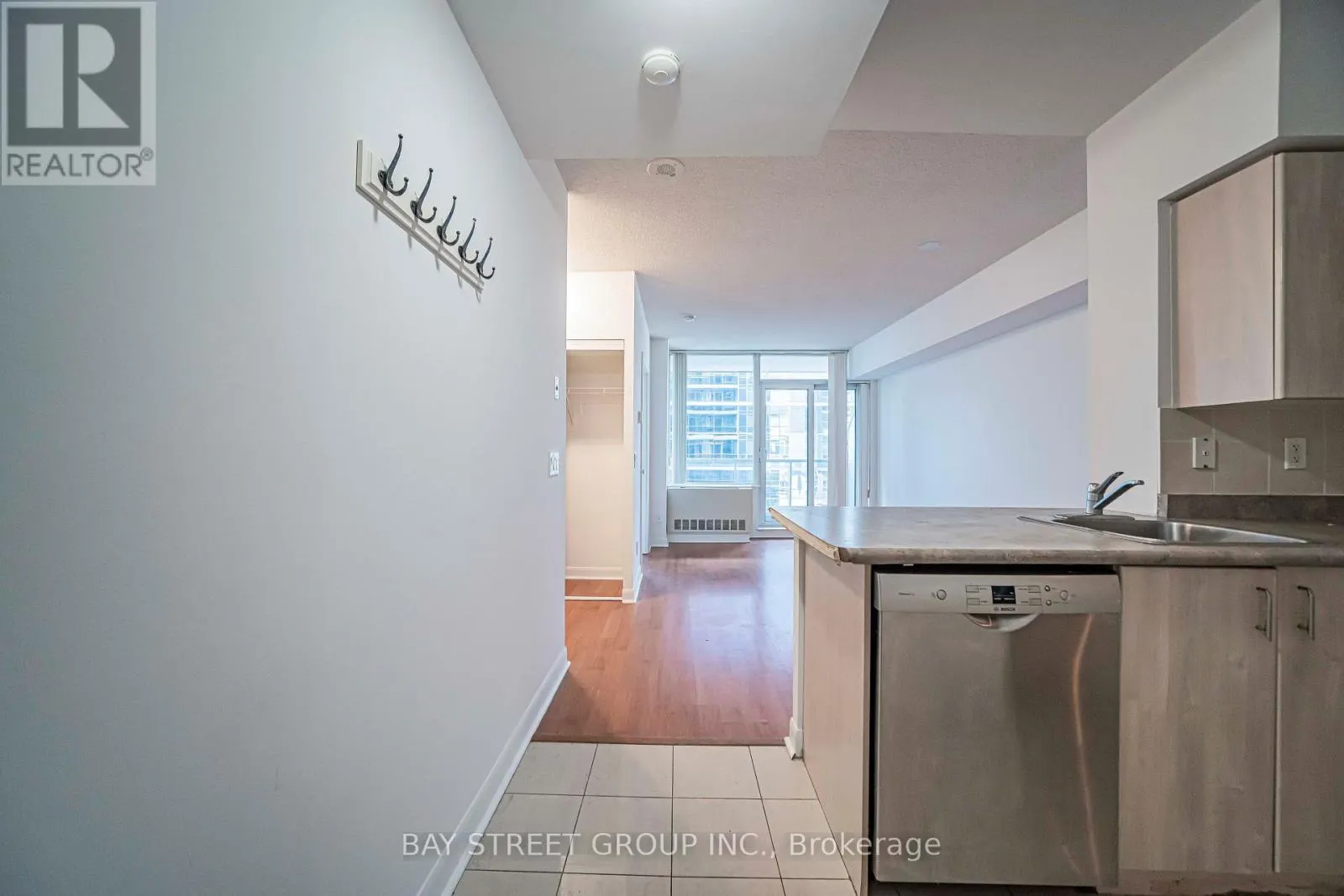 2810 - 4978 YONGE STREET