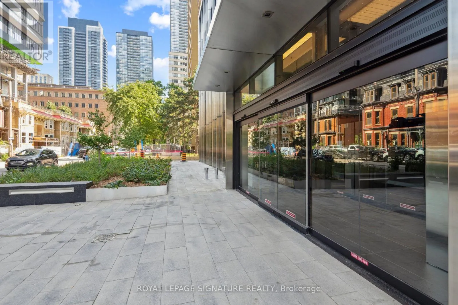3703 - 55 CHARLES STREET E