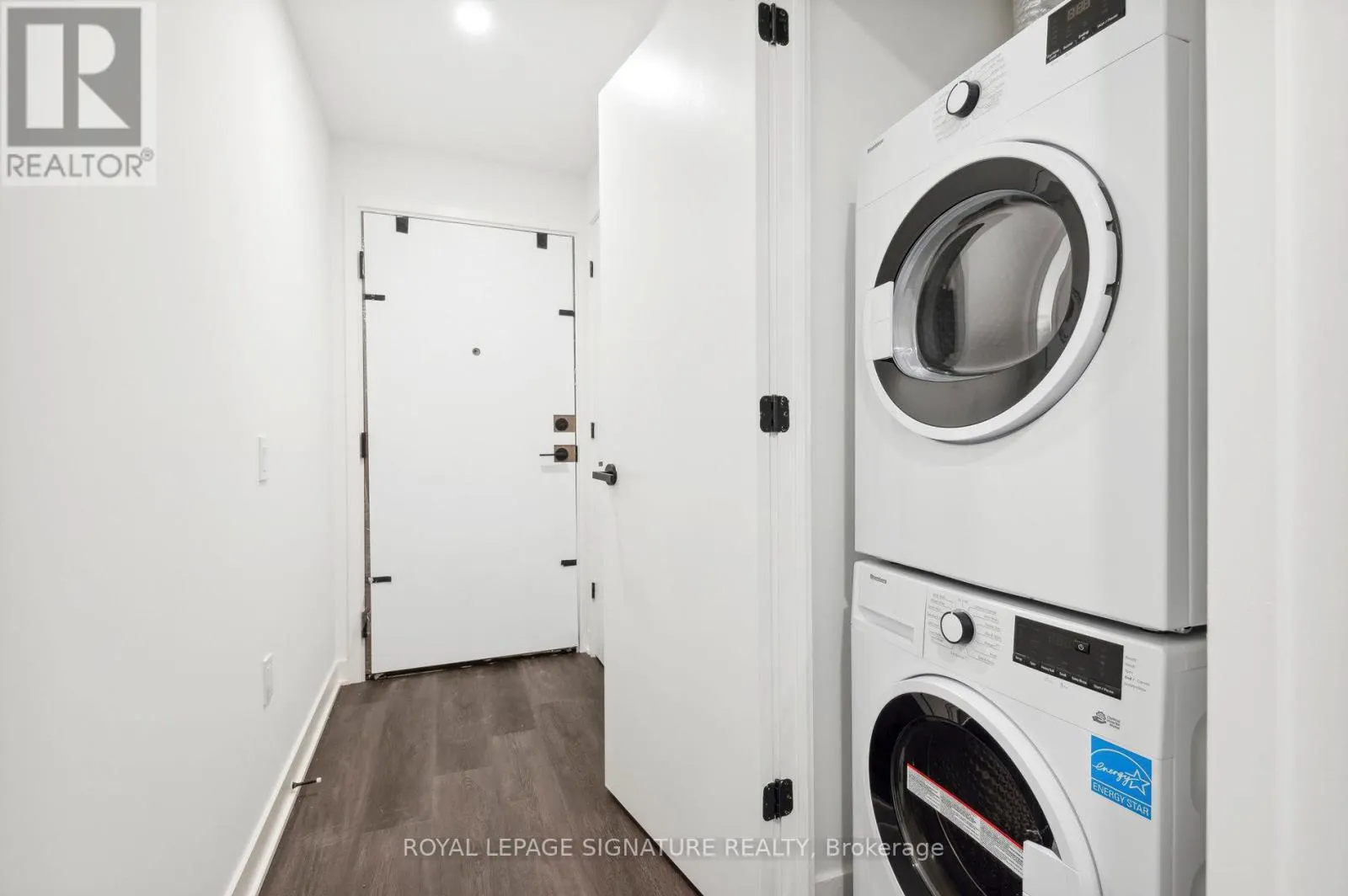 3703 - 55 CHARLES STREET E