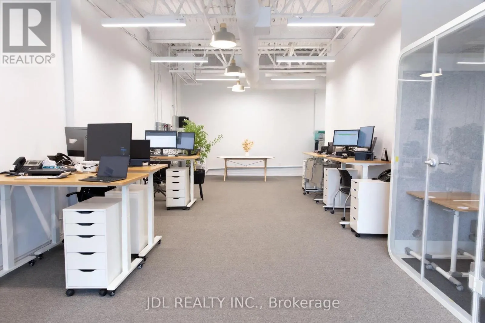 110 - 52 SCARSDALE ROAD