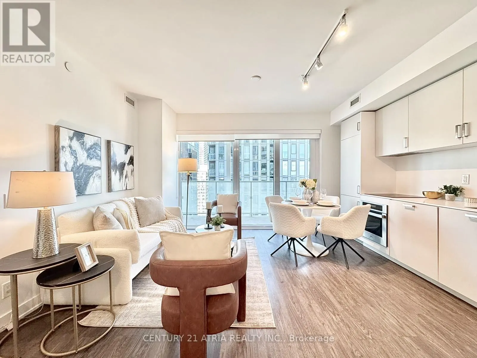 2701 - 88 QUEEN STREET E