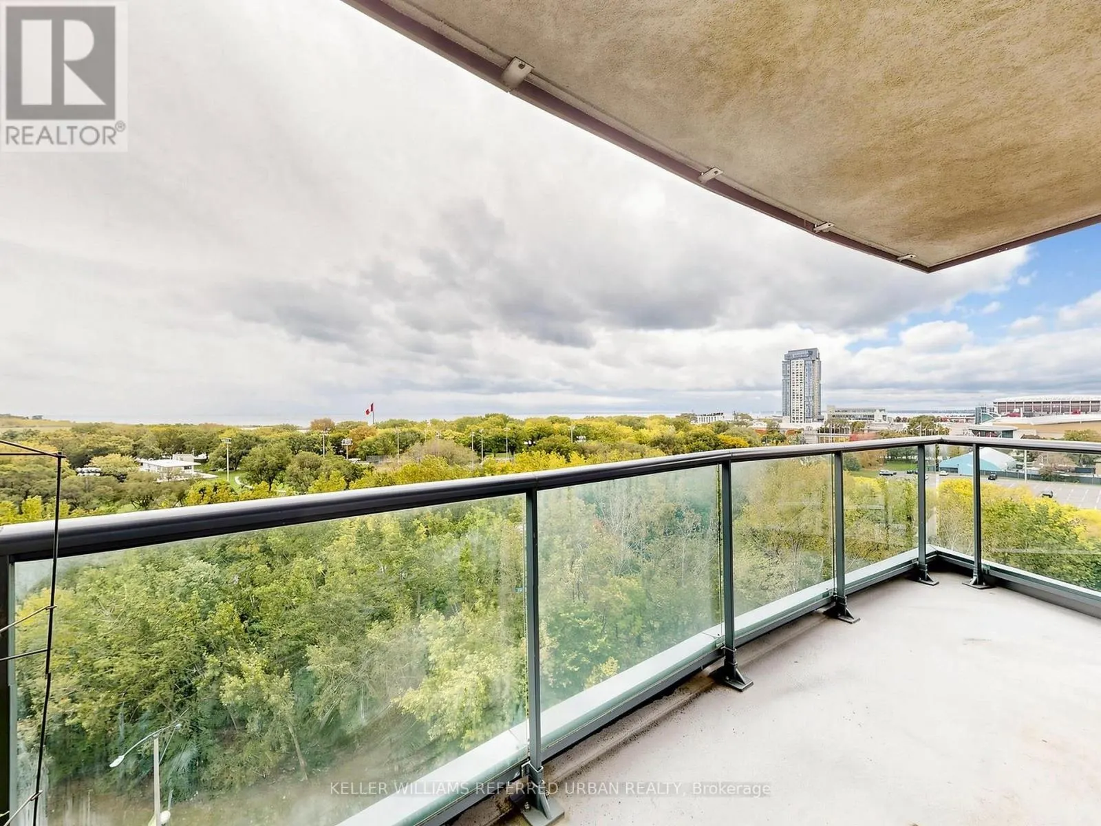 1009 - 219 FORT YORK BOULEVARD