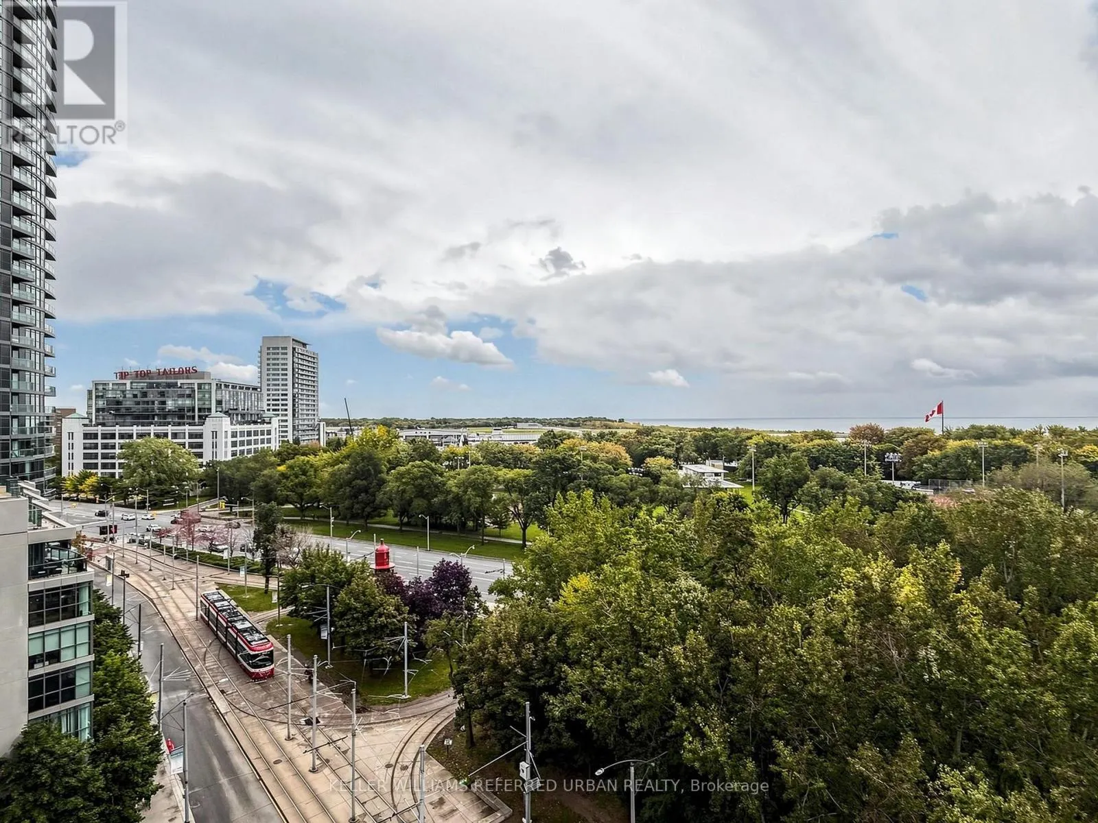 1009 - 219 FORT YORK BOULEVARD