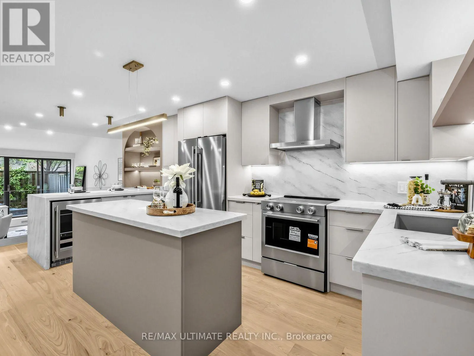 308 - 40 SYLVAN VALLEYWAY WAY