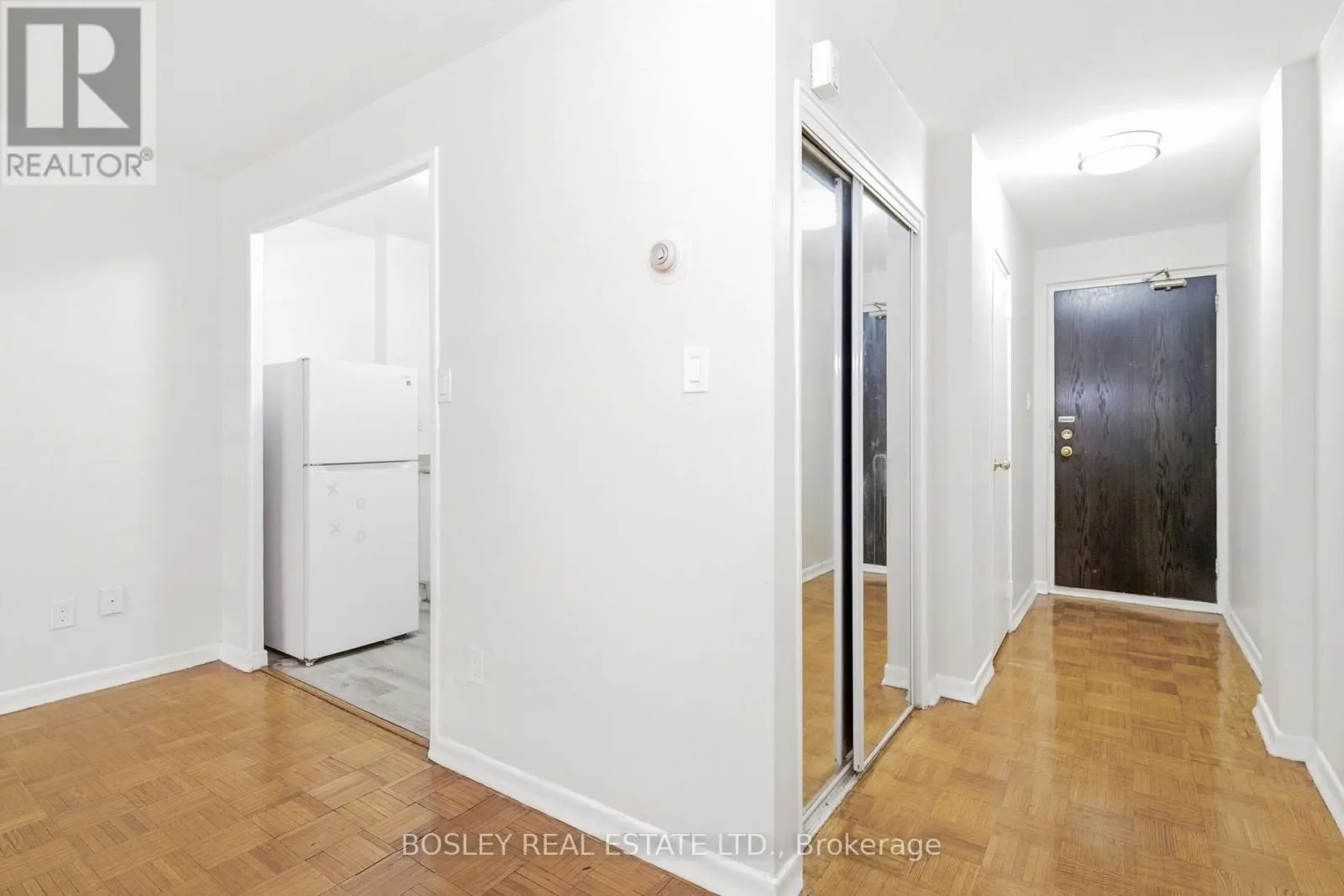 805 - 85 LAWTON BOULEVARD