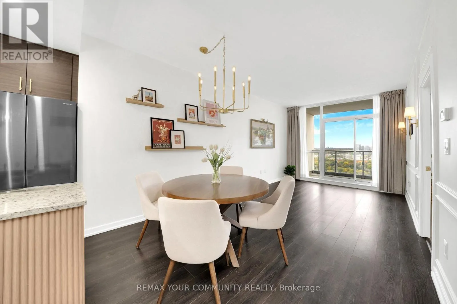 1607 - 70 FOREST MANOR ROAD