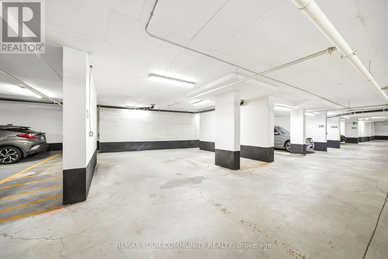 1607 - 70 FOREST MANOR ROAD