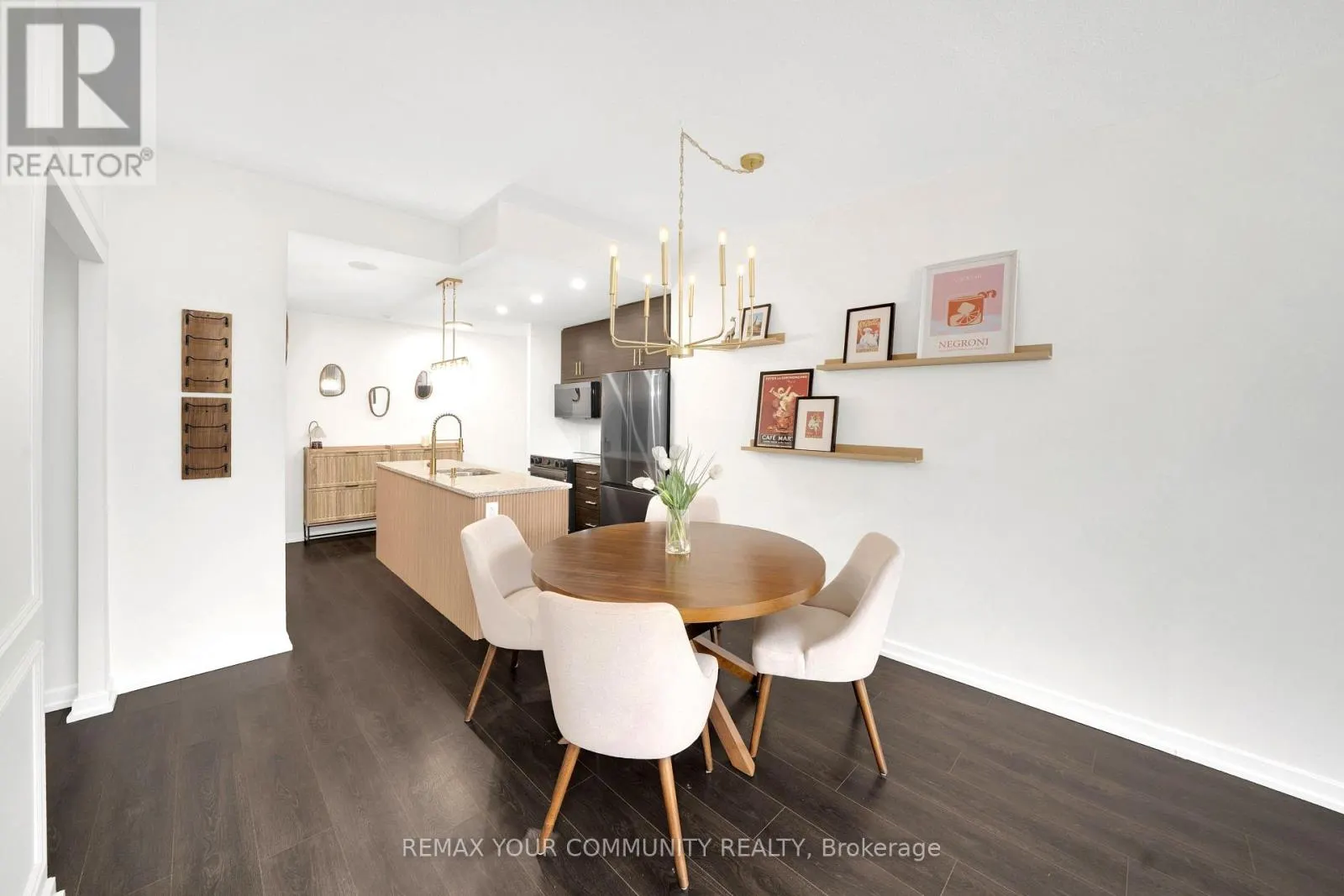 1607 - 70 FOREST MANOR ROAD