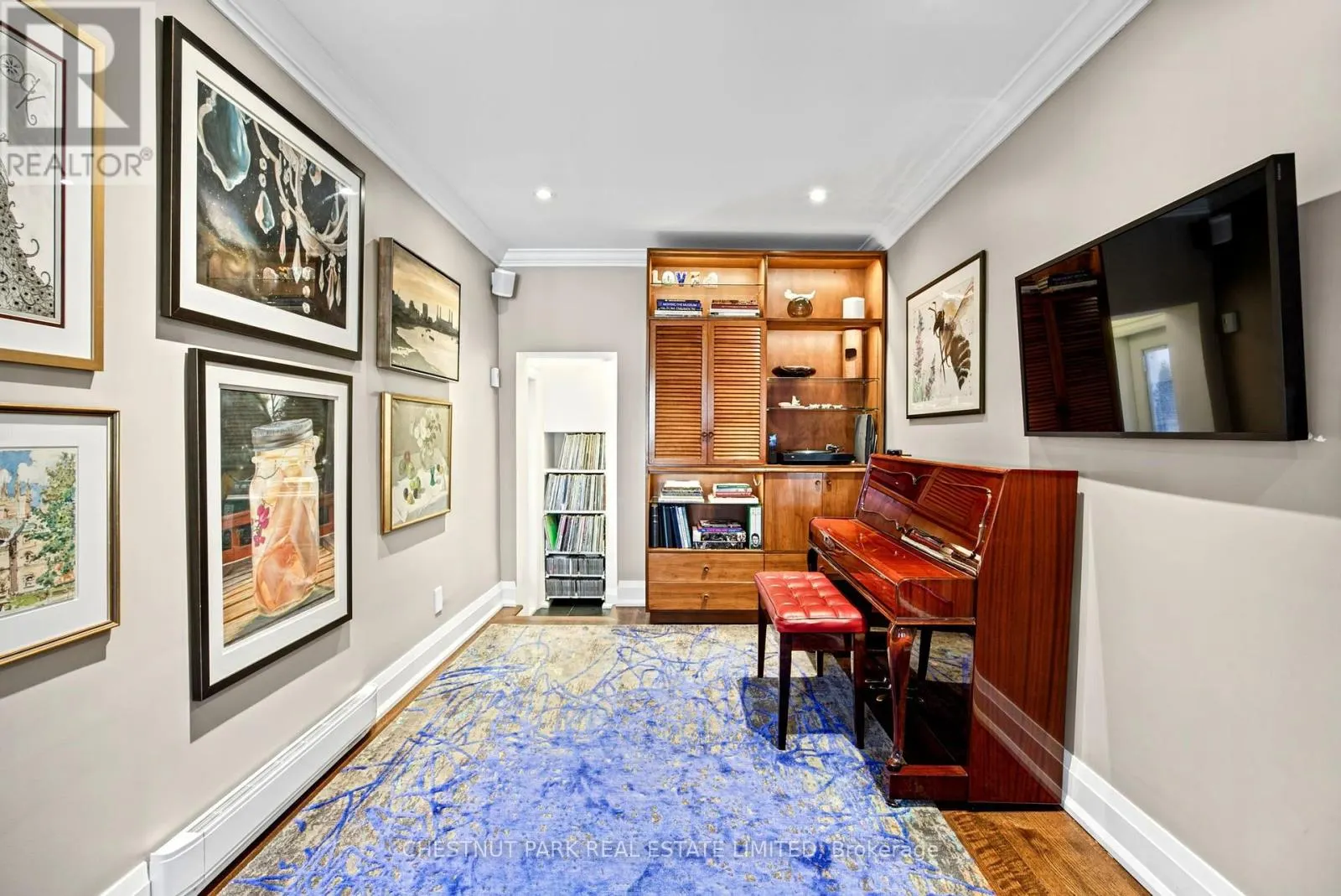256 OLD FOREST HILL ROAD