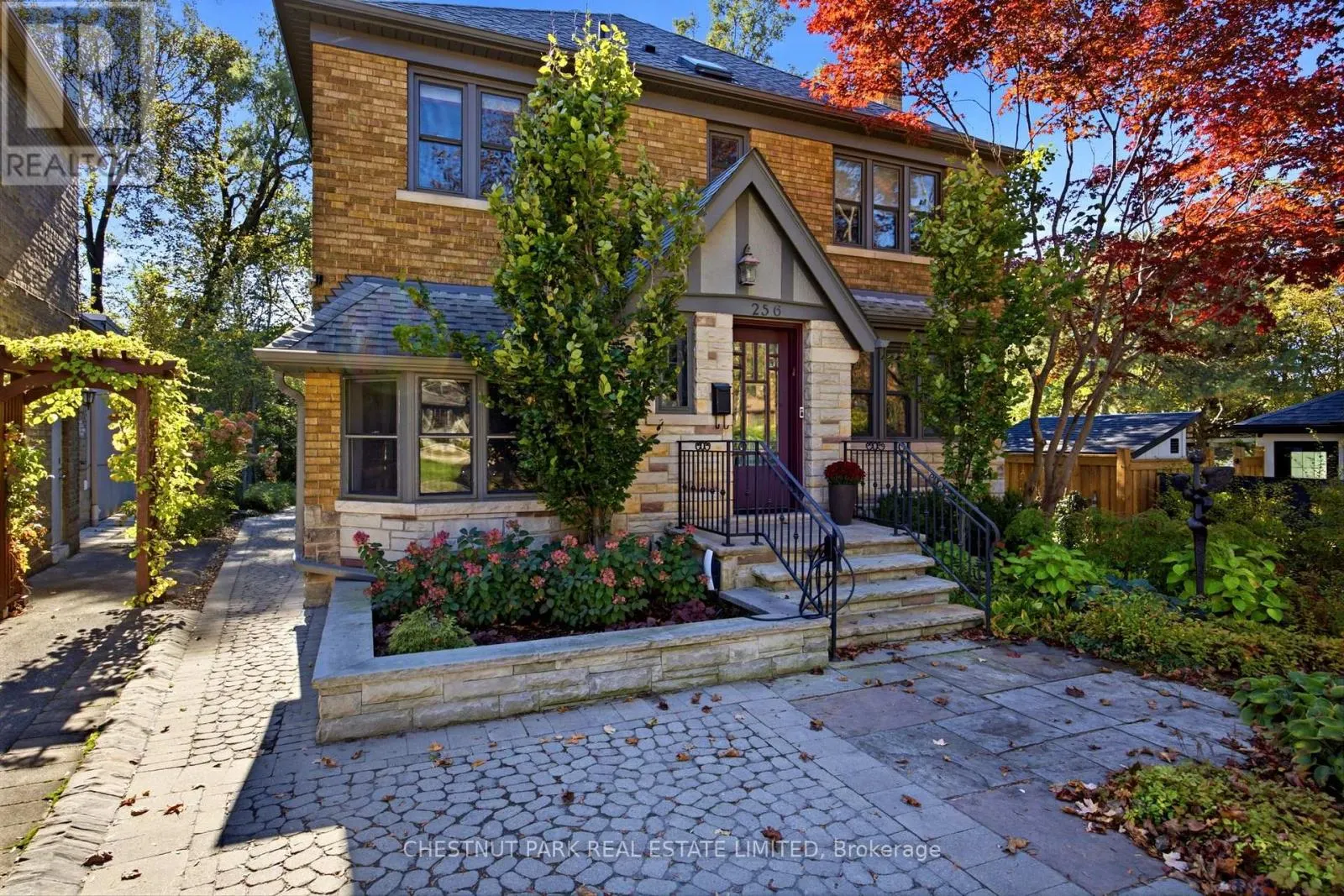 256 OLD FOREST HILL ROAD