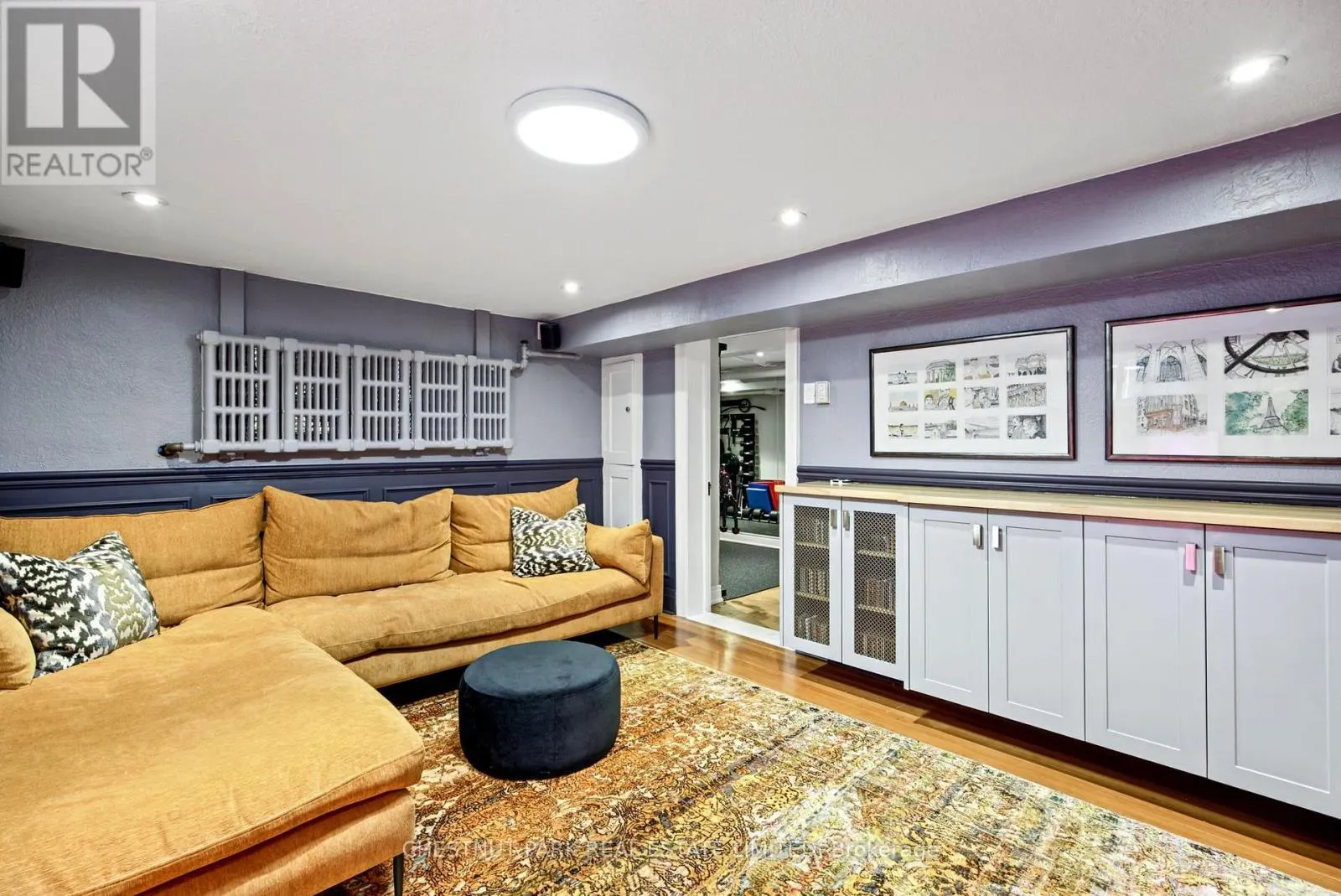 256 OLD FOREST HILL ROAD