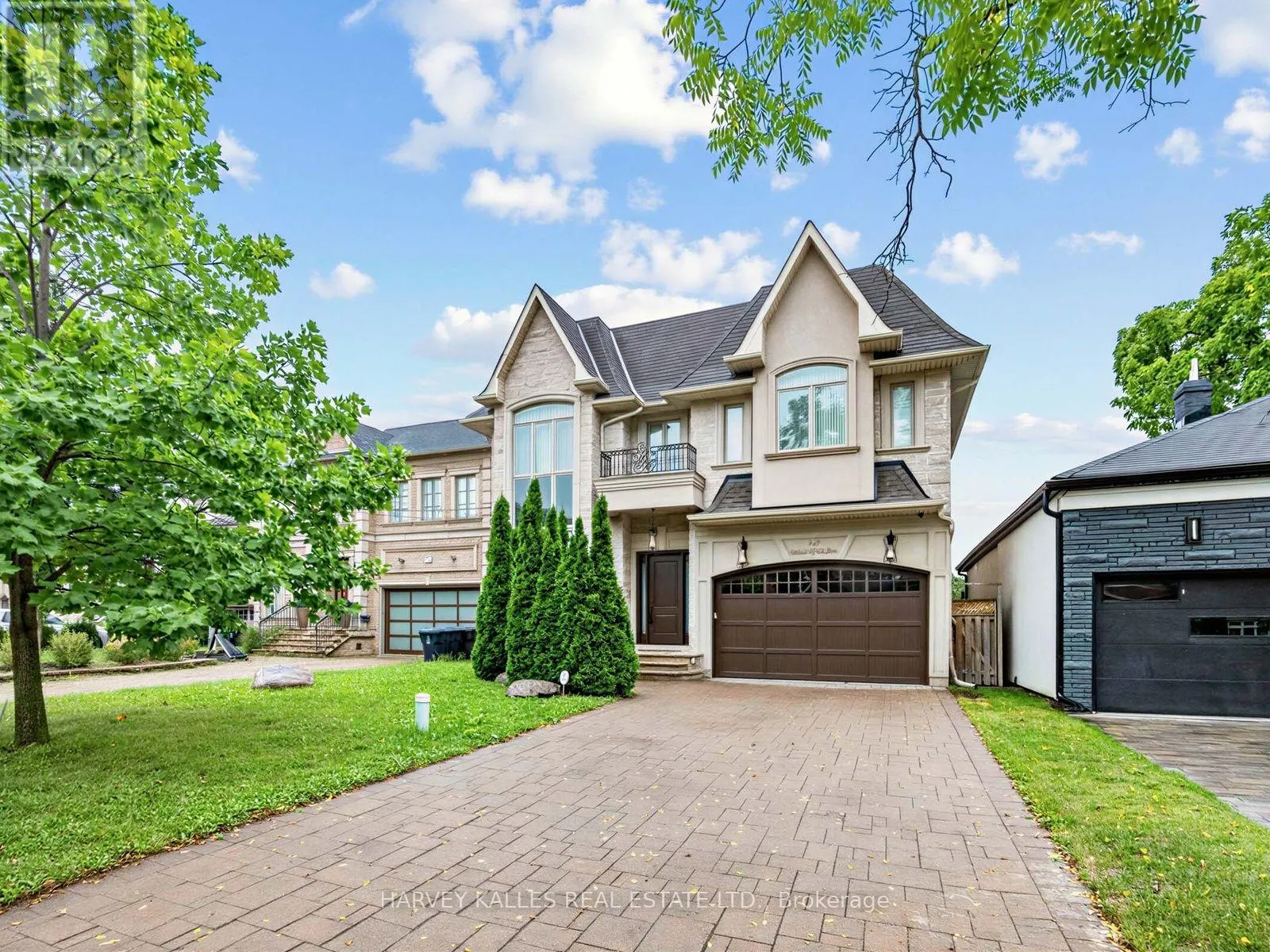 125 BANNOCKBURN AVENUE