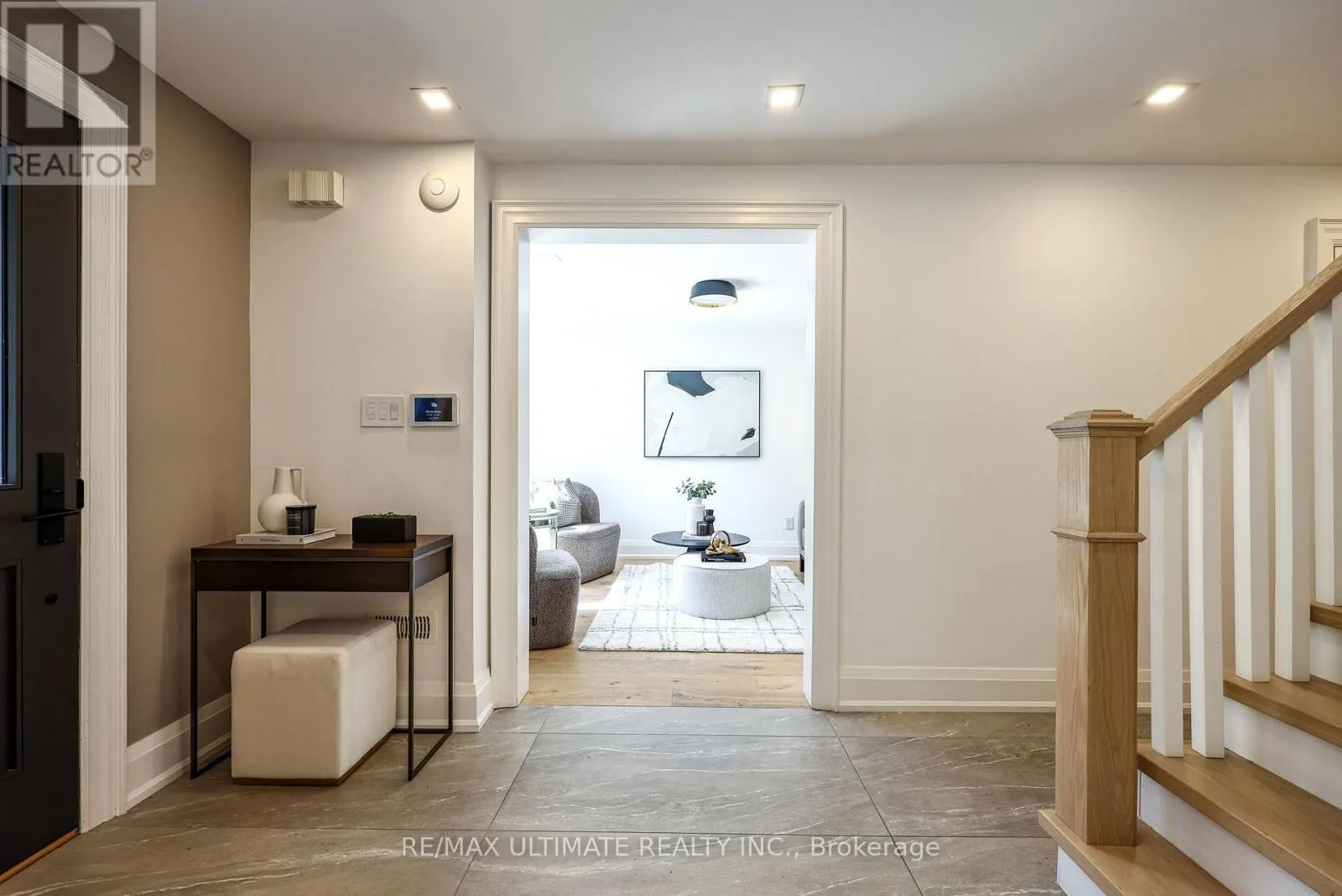 10 FIELD AVENUE