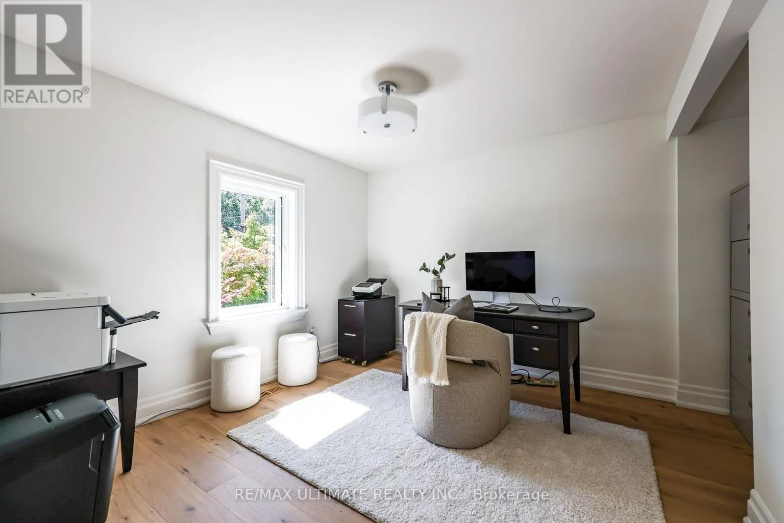 10 FIELD AVENUE