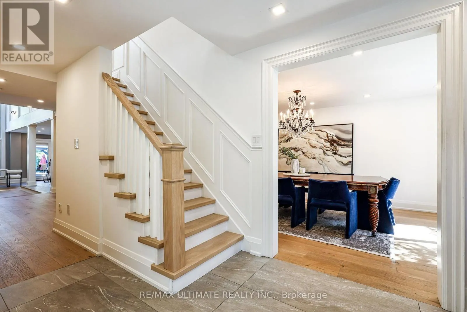 10 FIELD AVENUE