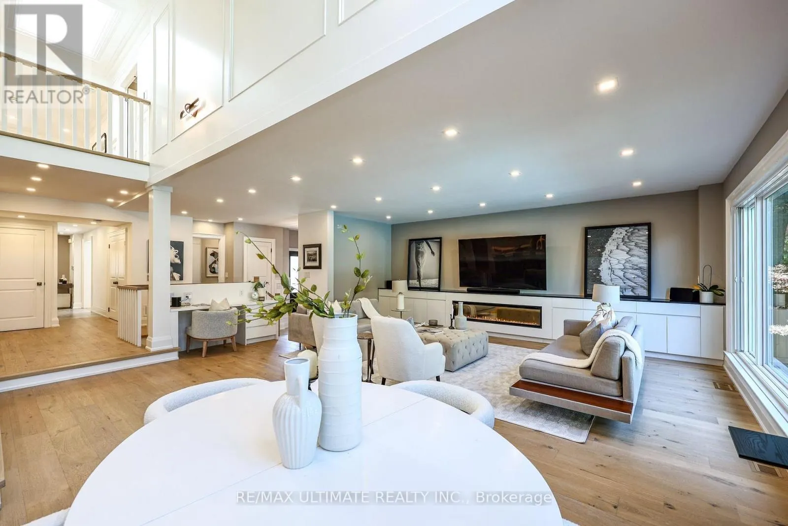 10 FIELD AVENUE