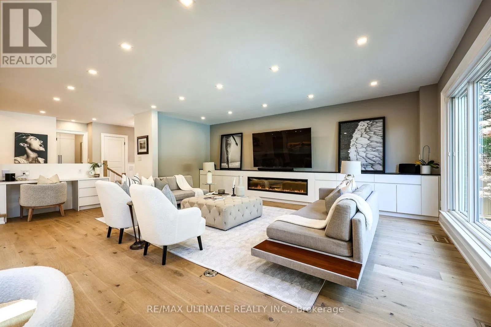 10 FIELD AVENUE
