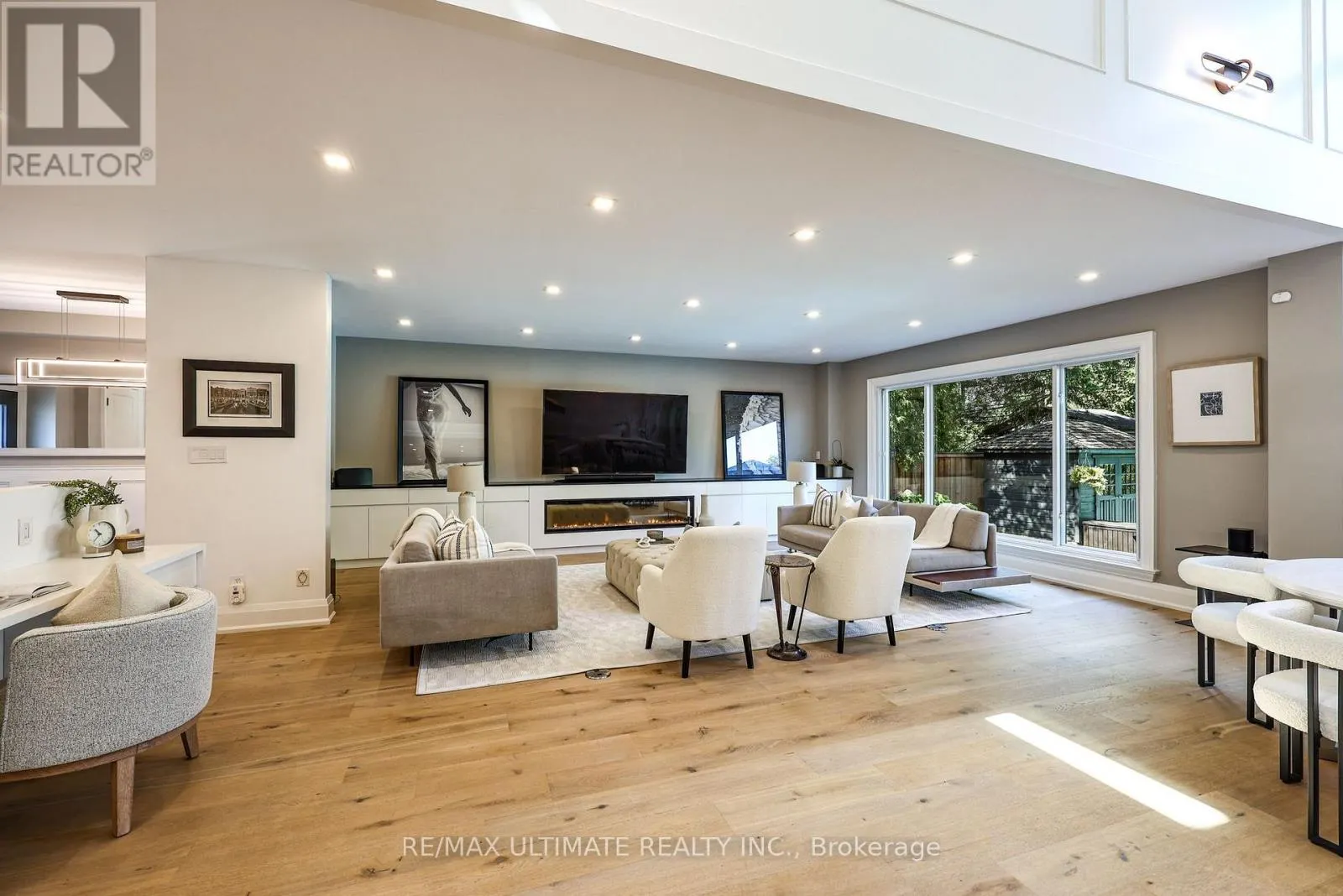 10 FIELD AVENUE