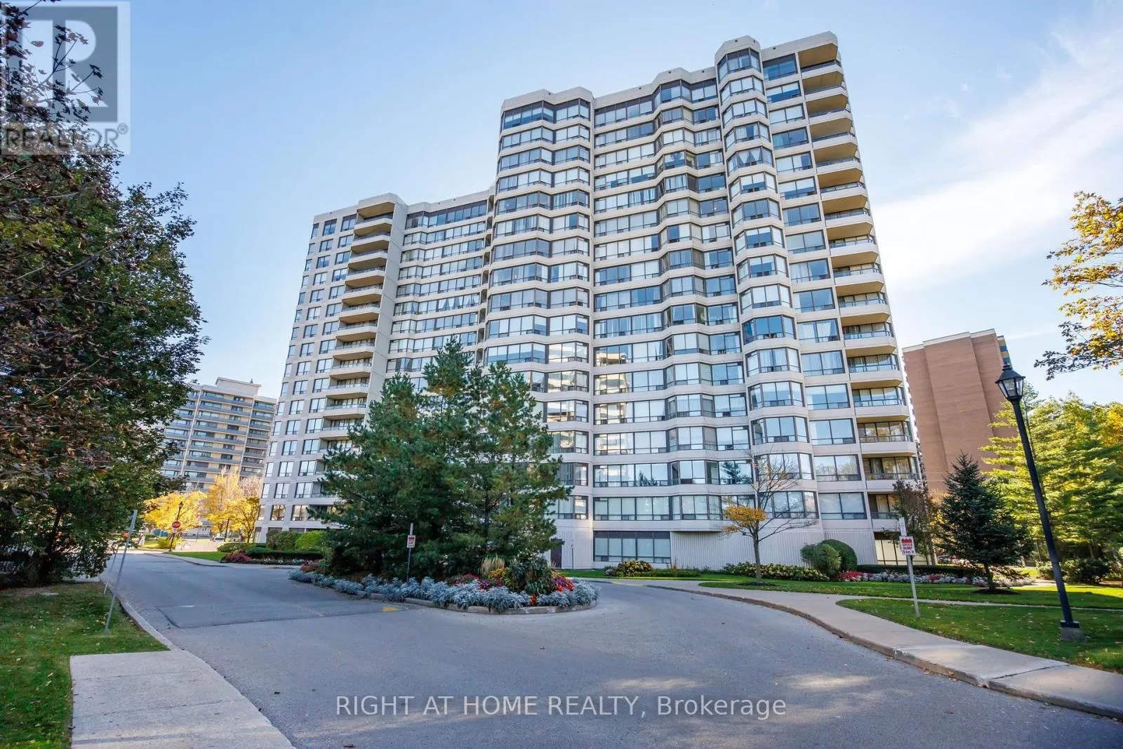 1208 - 1101 STEELES AVENUE W