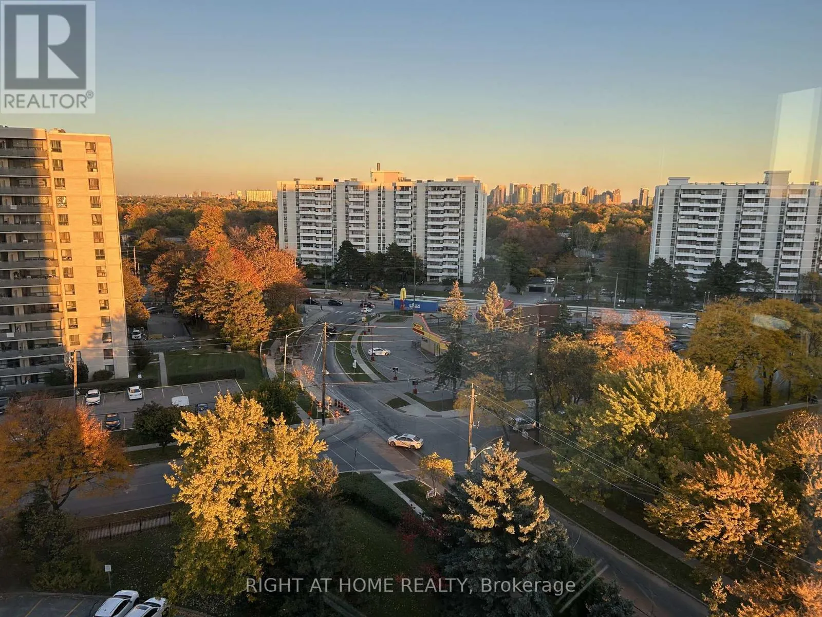 1208 - 1101 STEELES AVENUE W