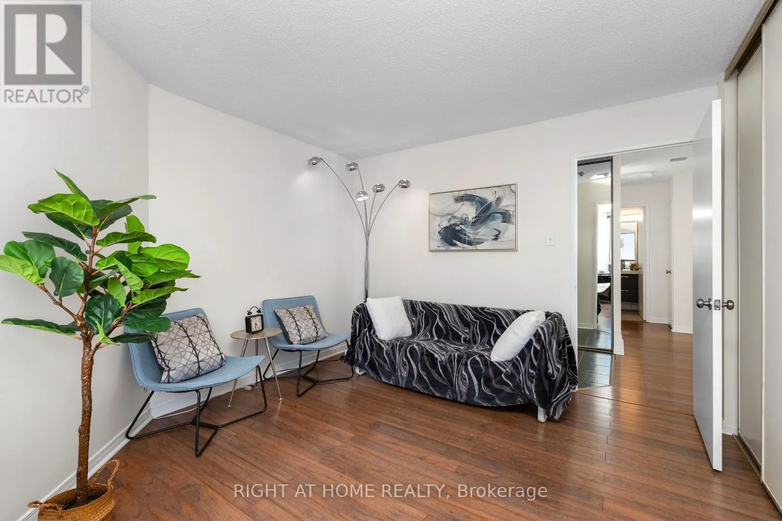 1208 - 1101 STEELES AVENUE W