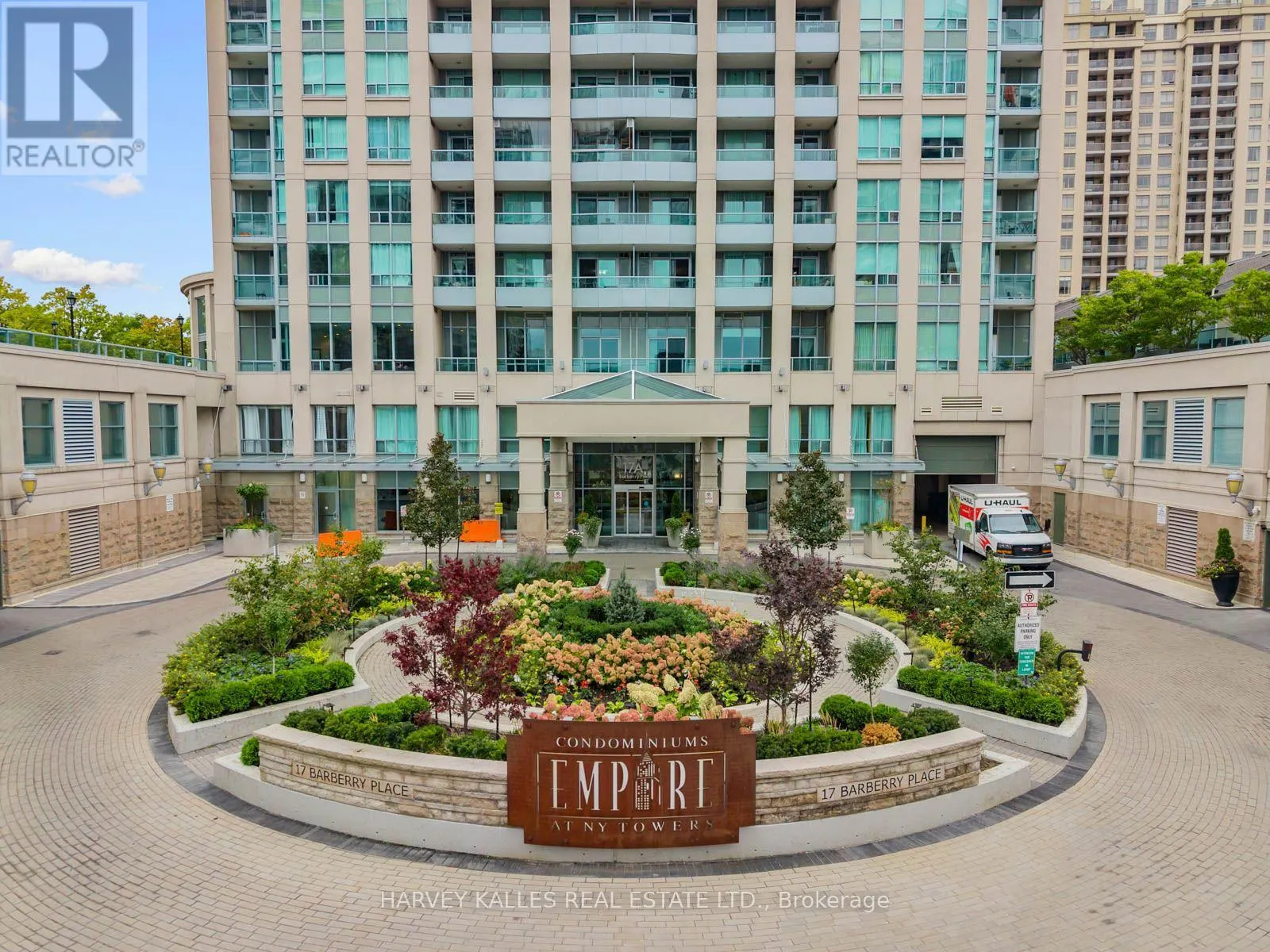 1814 - 17 BARBERRY PLACE